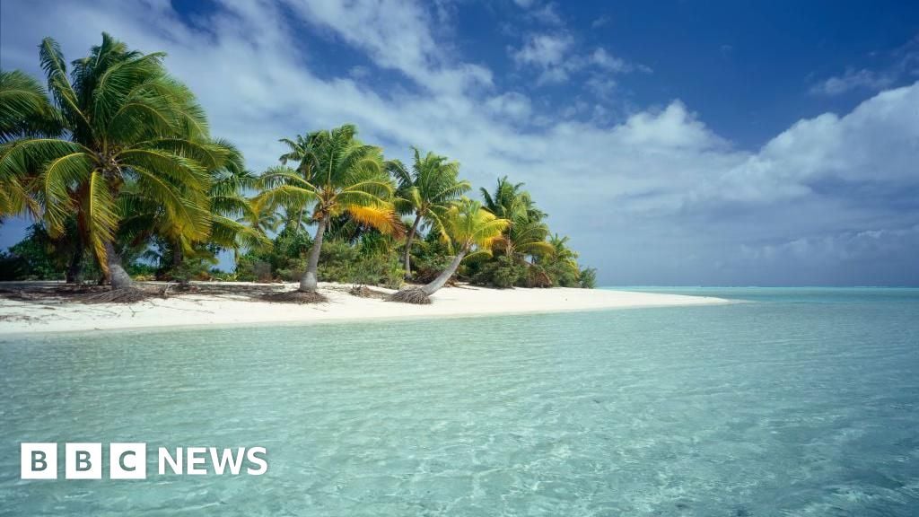 Cook Islands wants its own passport. New Zealand says no