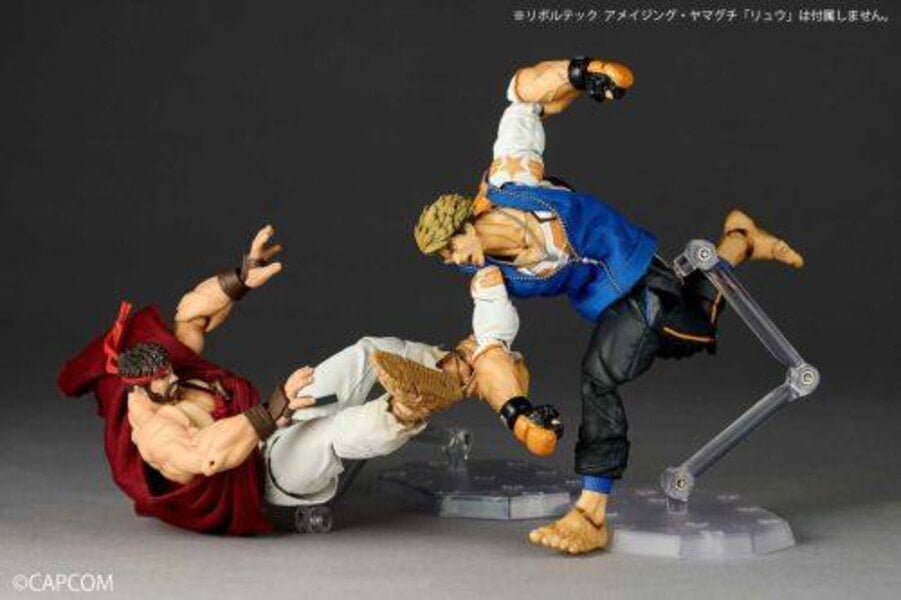 Kaiyodo Revoltech Amazing Yamaguchi Street Fighter 6 Luke