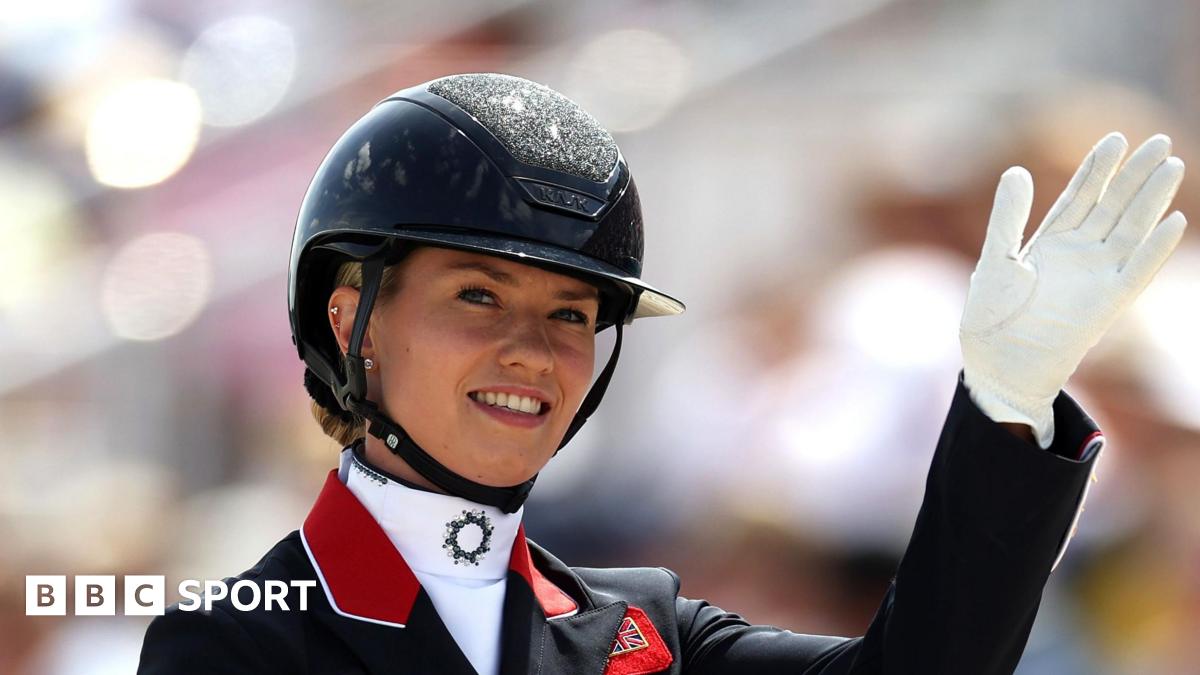 Fry wins dressage freestyle at London Horse Show