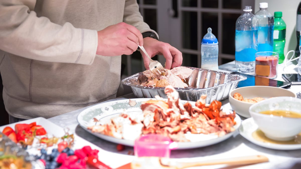 This Is When You Should Throw Out Those Thanksgiving Leftovers