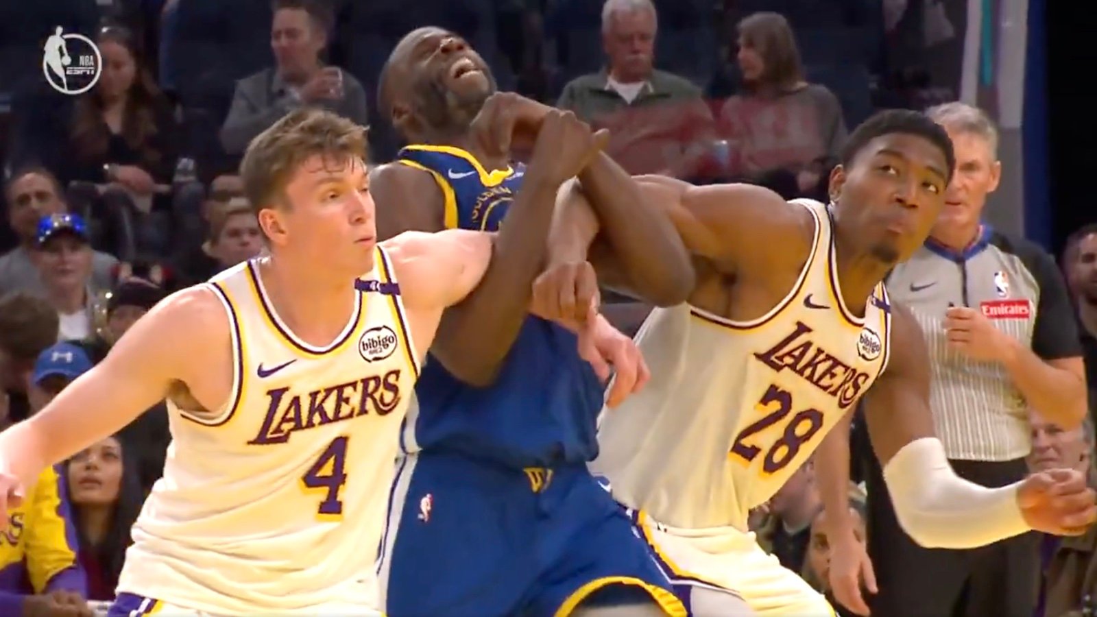 Draymond Green gets meme treatment for ridiculous flop vs. Lakers