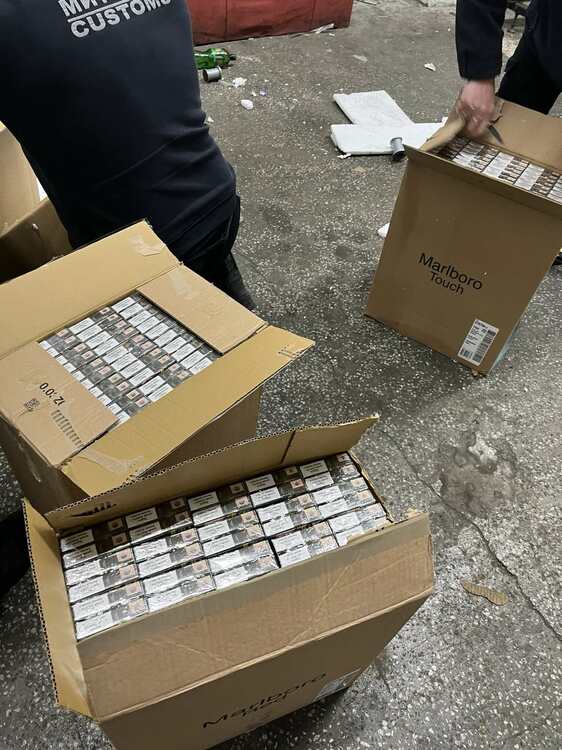 15,000 Illicit Cigarette Packets Intercepted at Kapitan Andreevo