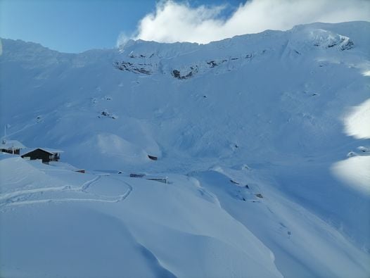 Significant Avalanche Risk in Multiple Mountain Areas Nationwide