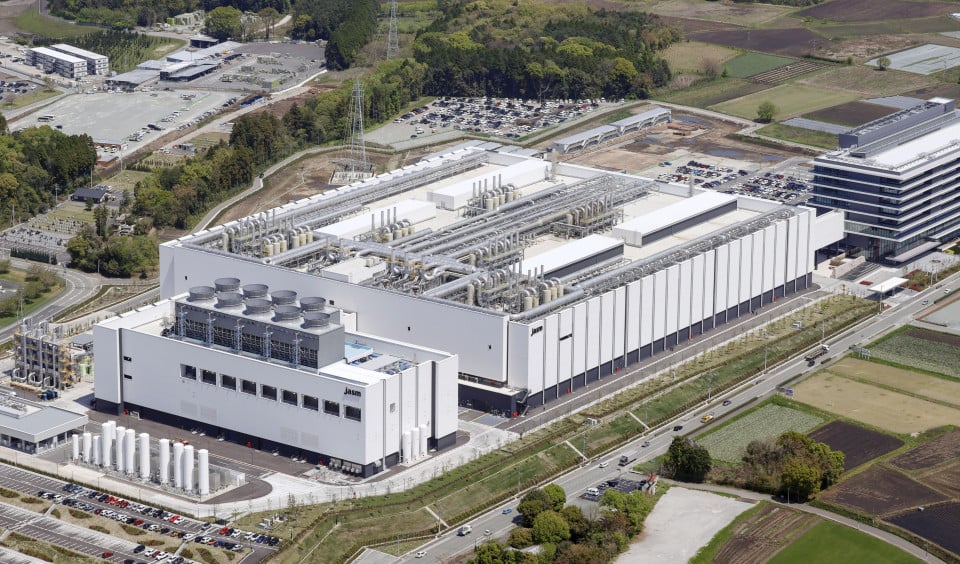 TSMC begins mass production at 1st Japan chip plant in Kumamoto