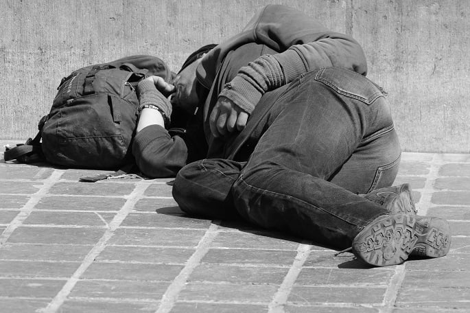 Homelessness surges to record levels in U.S.