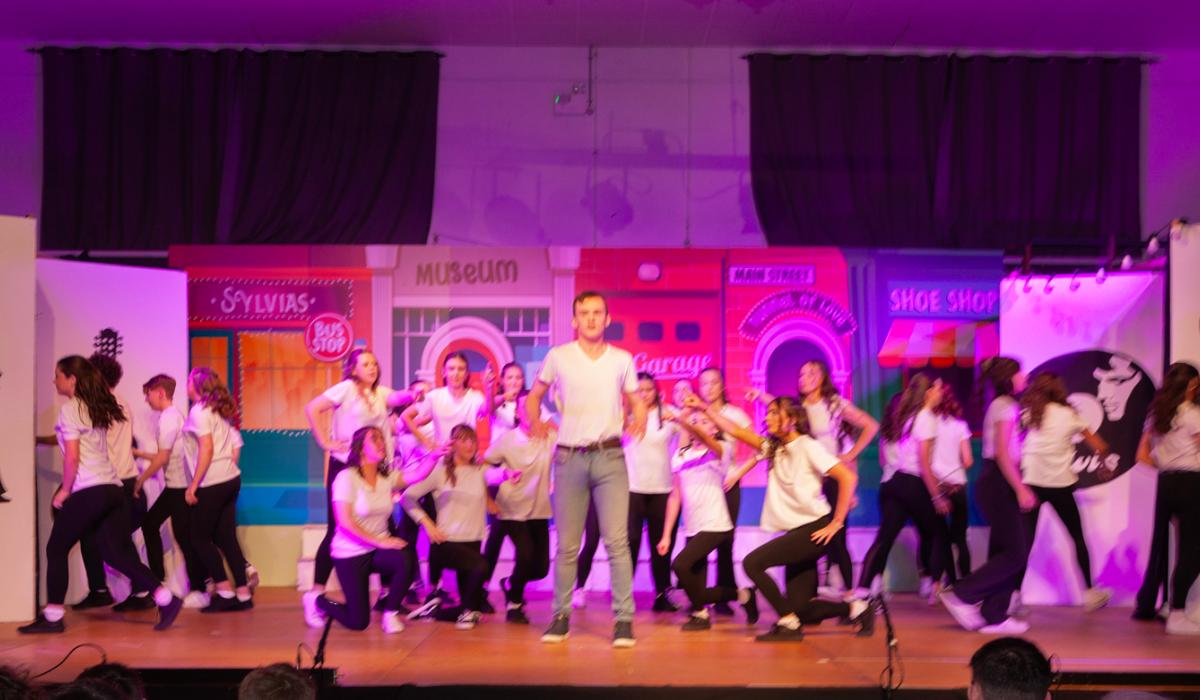 In Pictures: Brilliant Colaiste na Carriage students perfrom All Shook Up