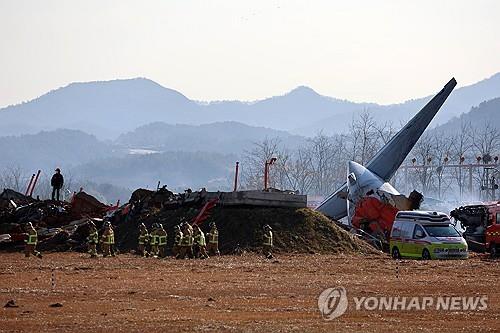 Military deploys around 500 personnel for recovery efforts in Jeju Air crash