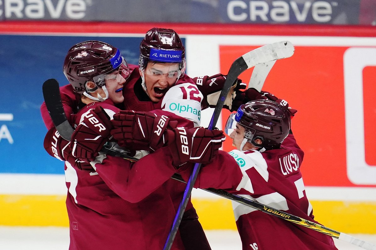 Latvia's U20 hockey team into world knockout stages