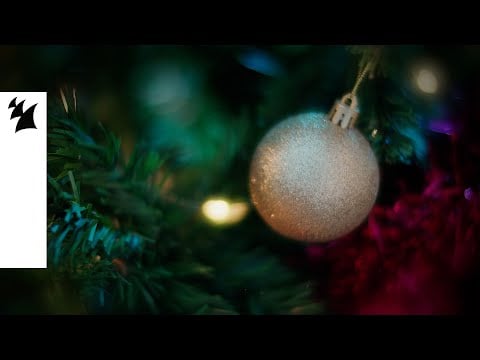 DJ Spen &amp; The MuthaFunkaz - Our First Christmas (Festive Mix) [Holiday Visualizer]