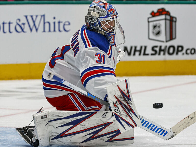 Report: Rangers place Shesterkin on IR