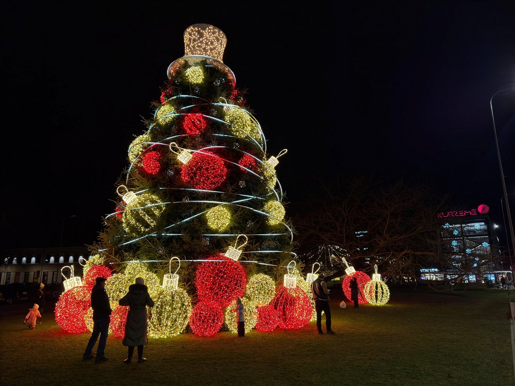 Wet and warm Christmas due across most of Latvia