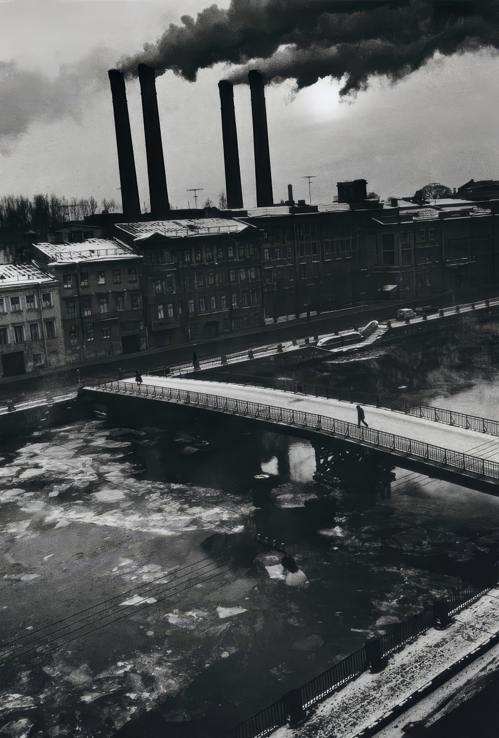 Mysterious Soviet Leningrad City in Noir and Atmospheric Photographs by Boris Smelov