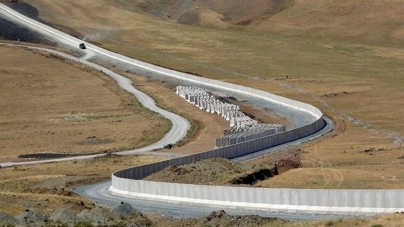 Iran uses electronic equipment to monitor Afghanistan border