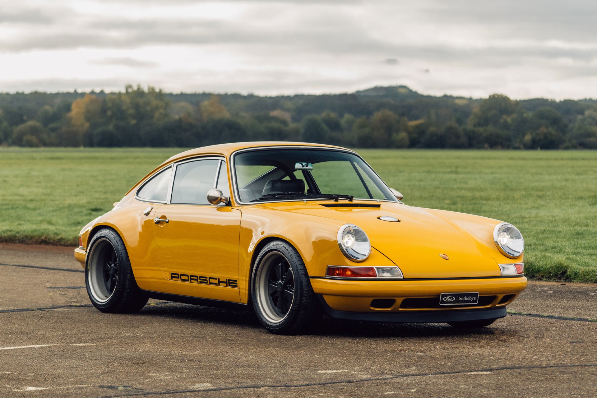 1990 Porsche 911 Reimagined by Singer