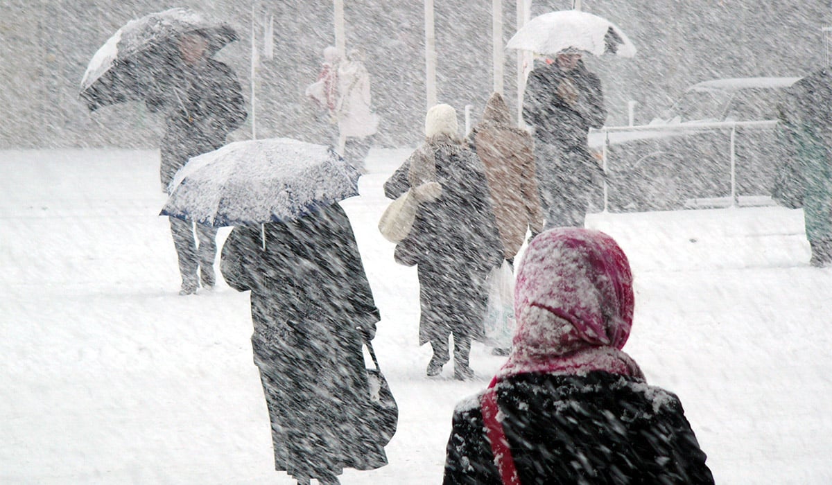 Snow alert: Preparations underway as major weather event set to hit country