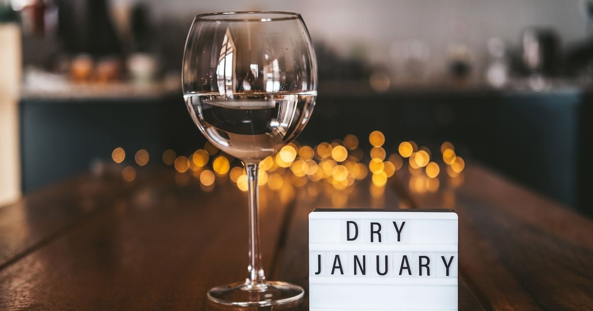 Doctor explains what happens to your body while taking part in Dry January