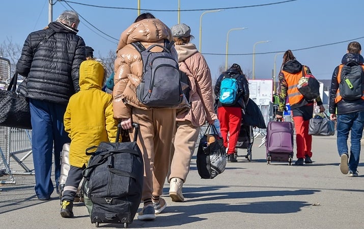 Finland stiffens, shortens residence permit for refugees