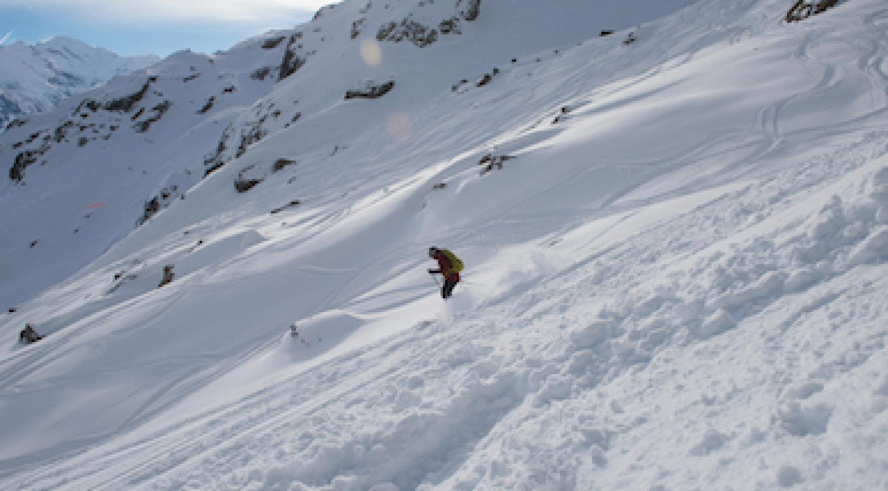 Dutch skier dies in off-piste accident on Austrian glacier in Tirol