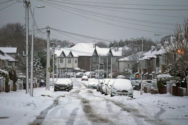 Liverpool-Man United clash under threat due to heavy snow with decision expected after noon safety meeting