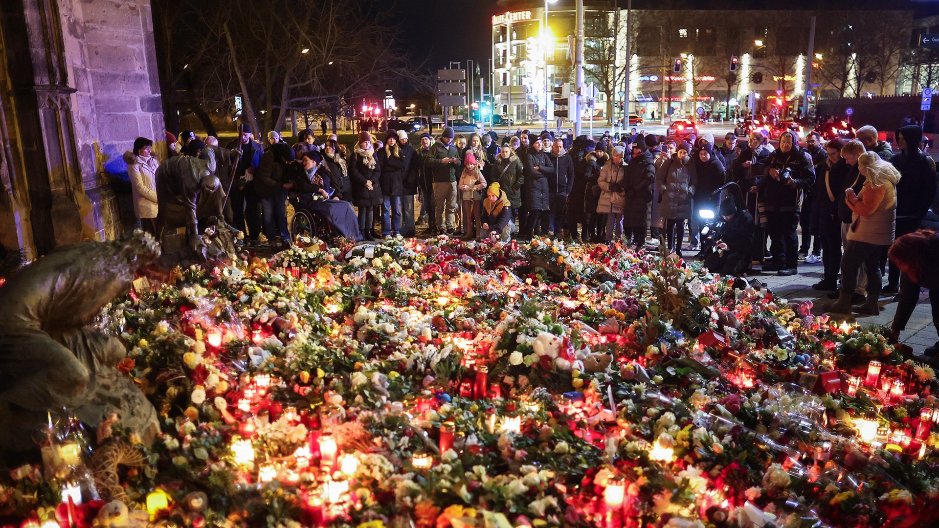 Crowds mourn victims of deadly car-ramming attack at German Christmas marke