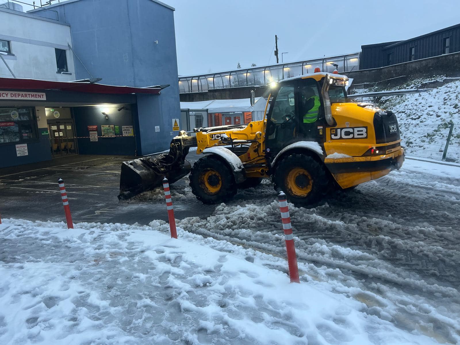 Less severe wintry conditions to continue across Ireland