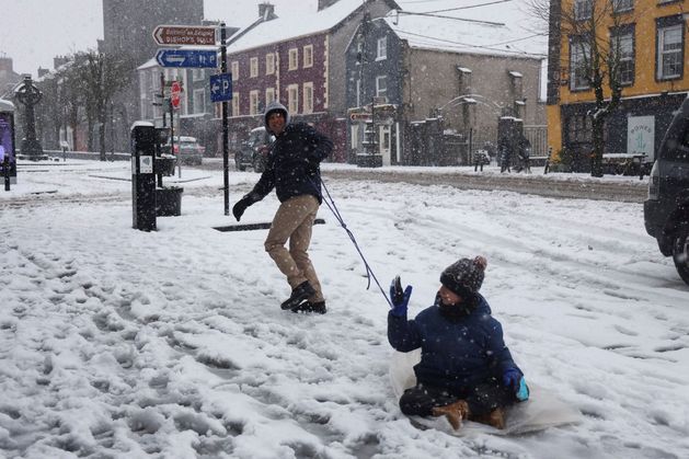 In pictures: Snow blankets some Irish counties after weekend of freezing weather