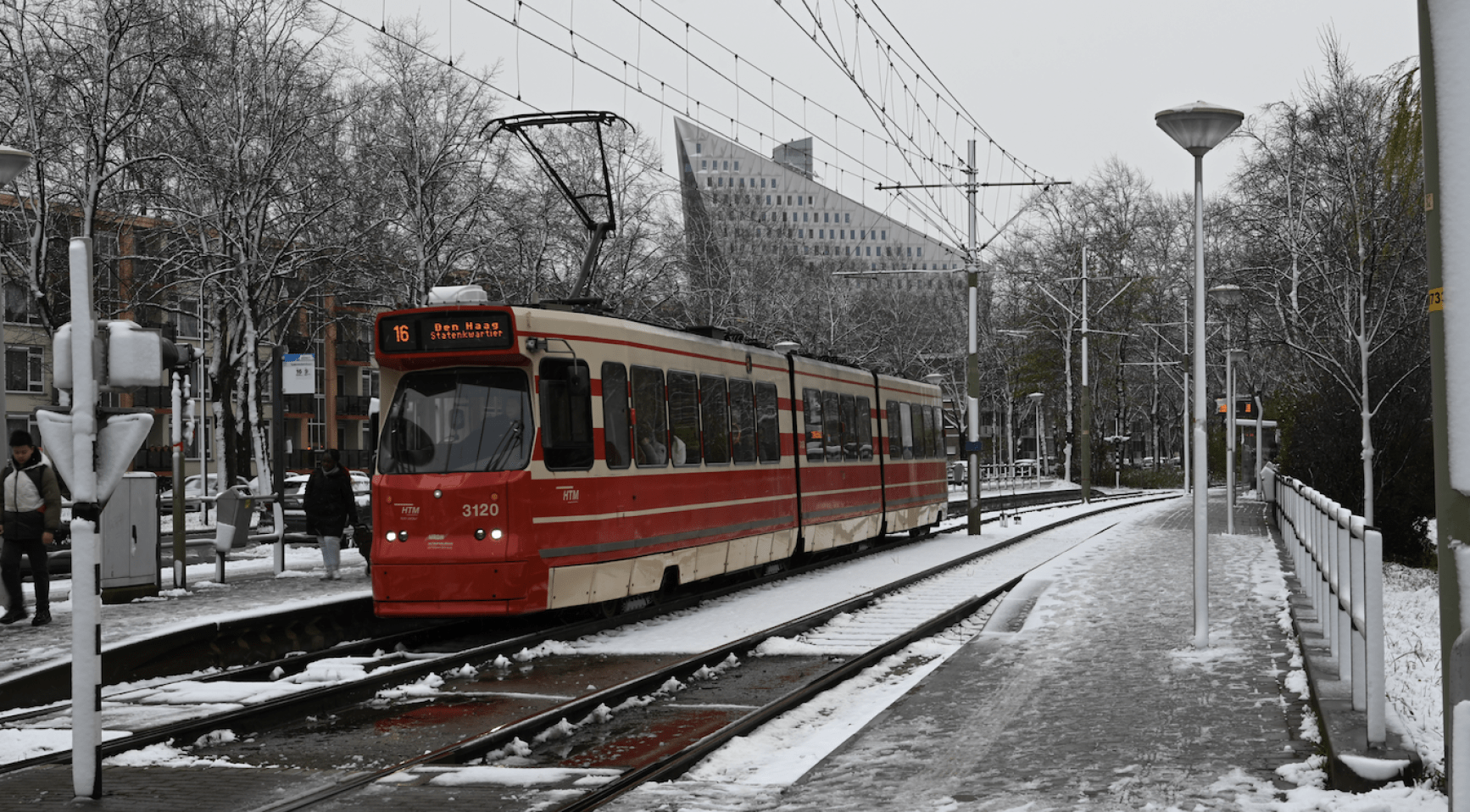 New rush hour tram line launched in The Hague on Monday