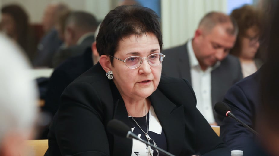 Finance Minister Petkova defends the parameters of the 2025 draft budget