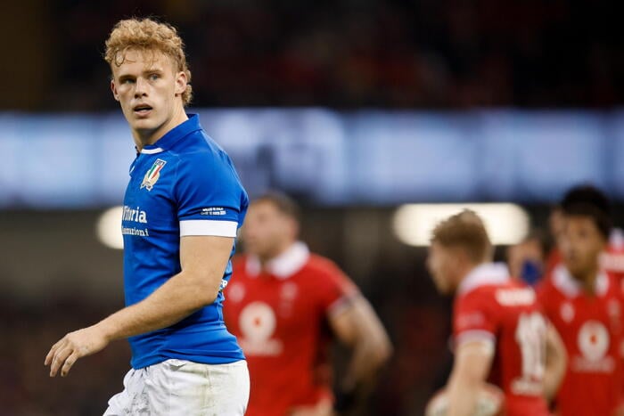 Rugby: Lynagh to miss Six Nations after knee op