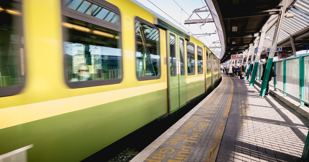 Man who brought shotgun on train bound for Dublin station released without charge