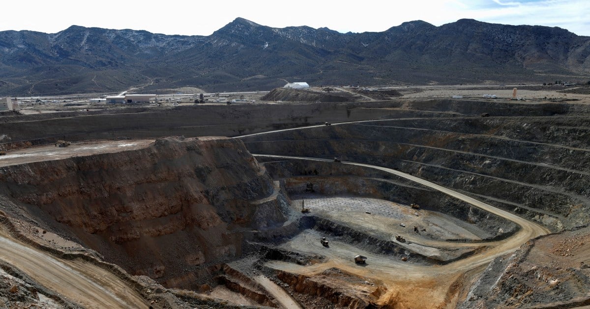 As Trump talks up trade war with China, fears rise for rare earths supply