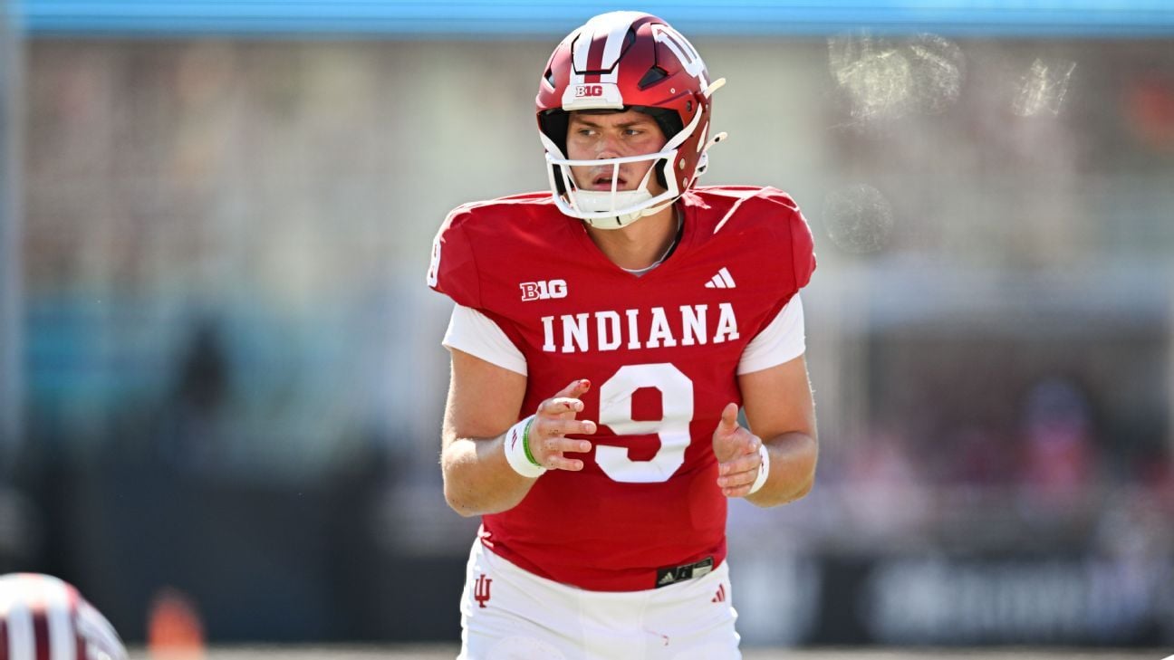 Agent: QB Rourke led Indiana to CFP on torn ACL