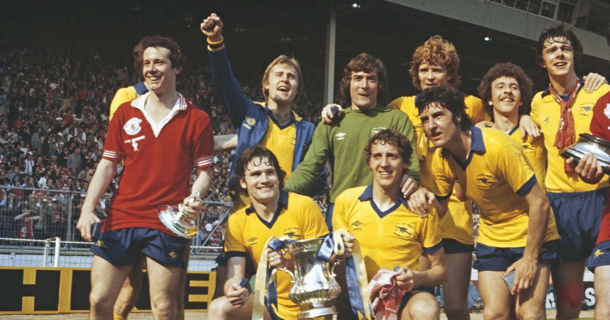 Reliving the glory years when eight Irishmen lined out for Arsenal and Manchester United in the FA Cup final