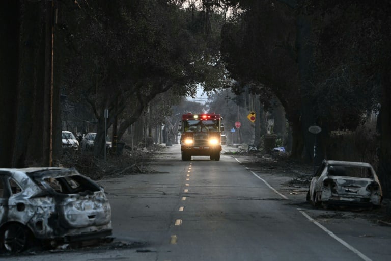 Anger and resentment rise in Los Angeles over fire response