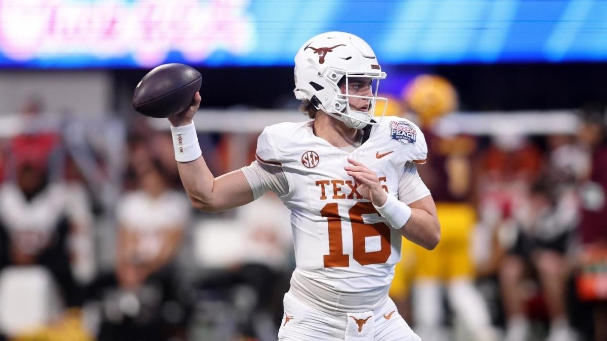 Texas football offseason news: Transfer portal, roster updates, recruiting outlook from Longhorns experts