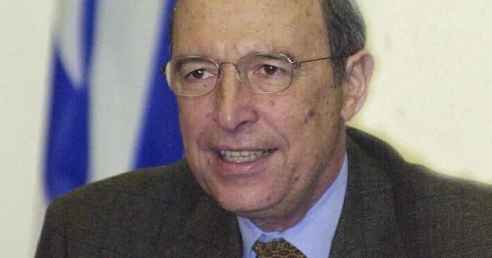 Greece holds state funeral for former PM Costas Simitis