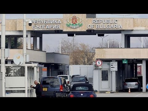 Romania and Bulgaria become fully fledged members of the Schengen area as land border checks lifted