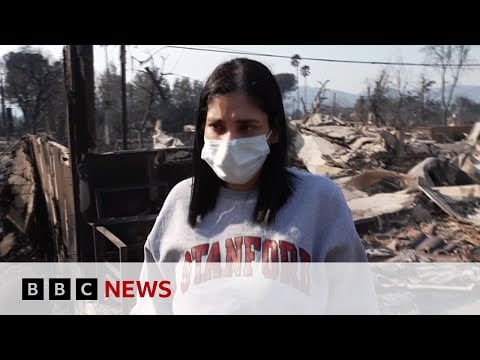 Family describe &#39;terrifying&#39; moment they escaped wildfire in LA | BBC News