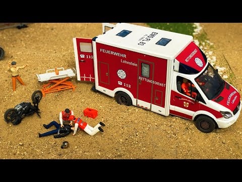 Bruder Story Ambulance Engine Fail | Truck Action!